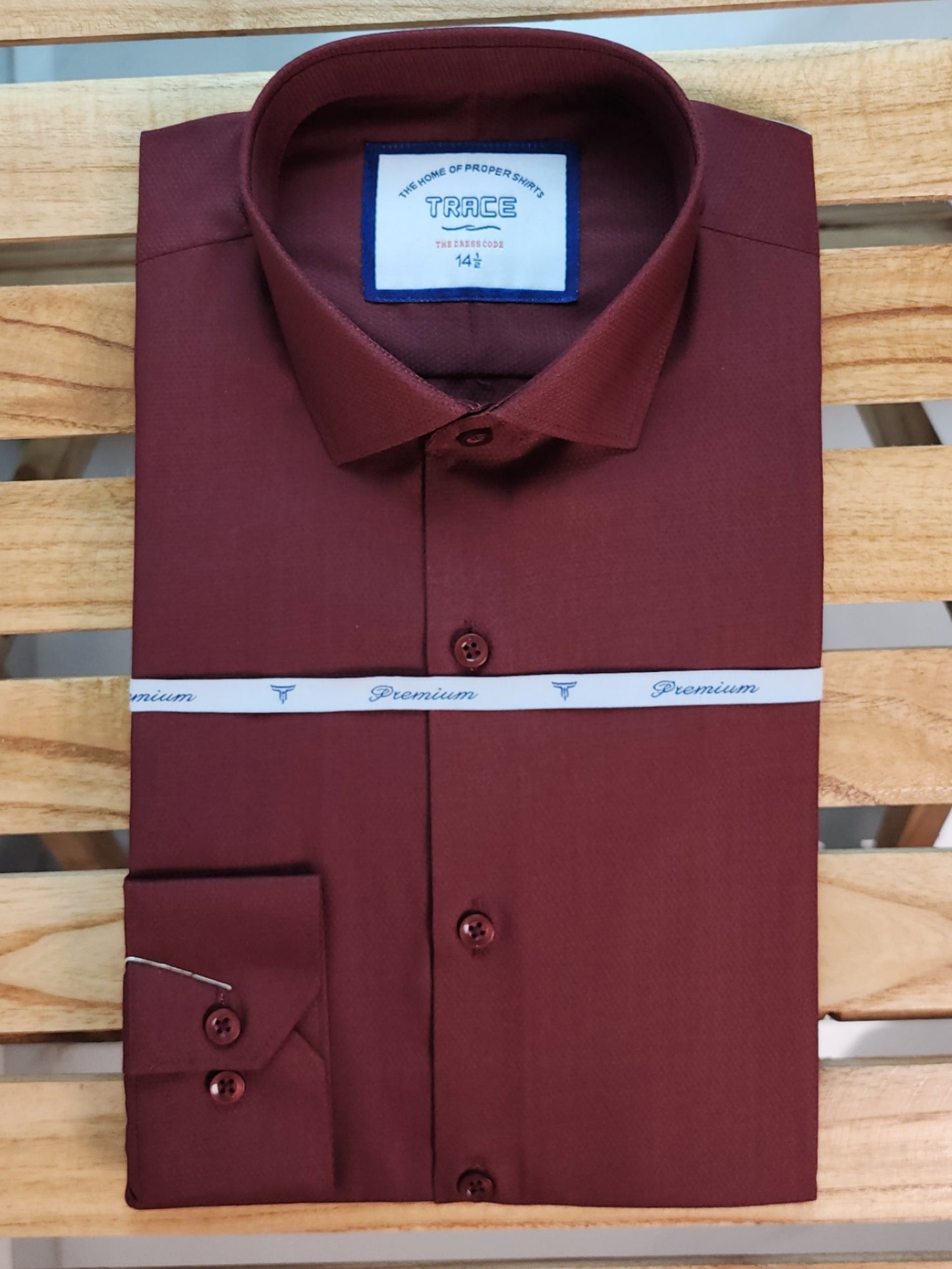 TEXTURE MAROON