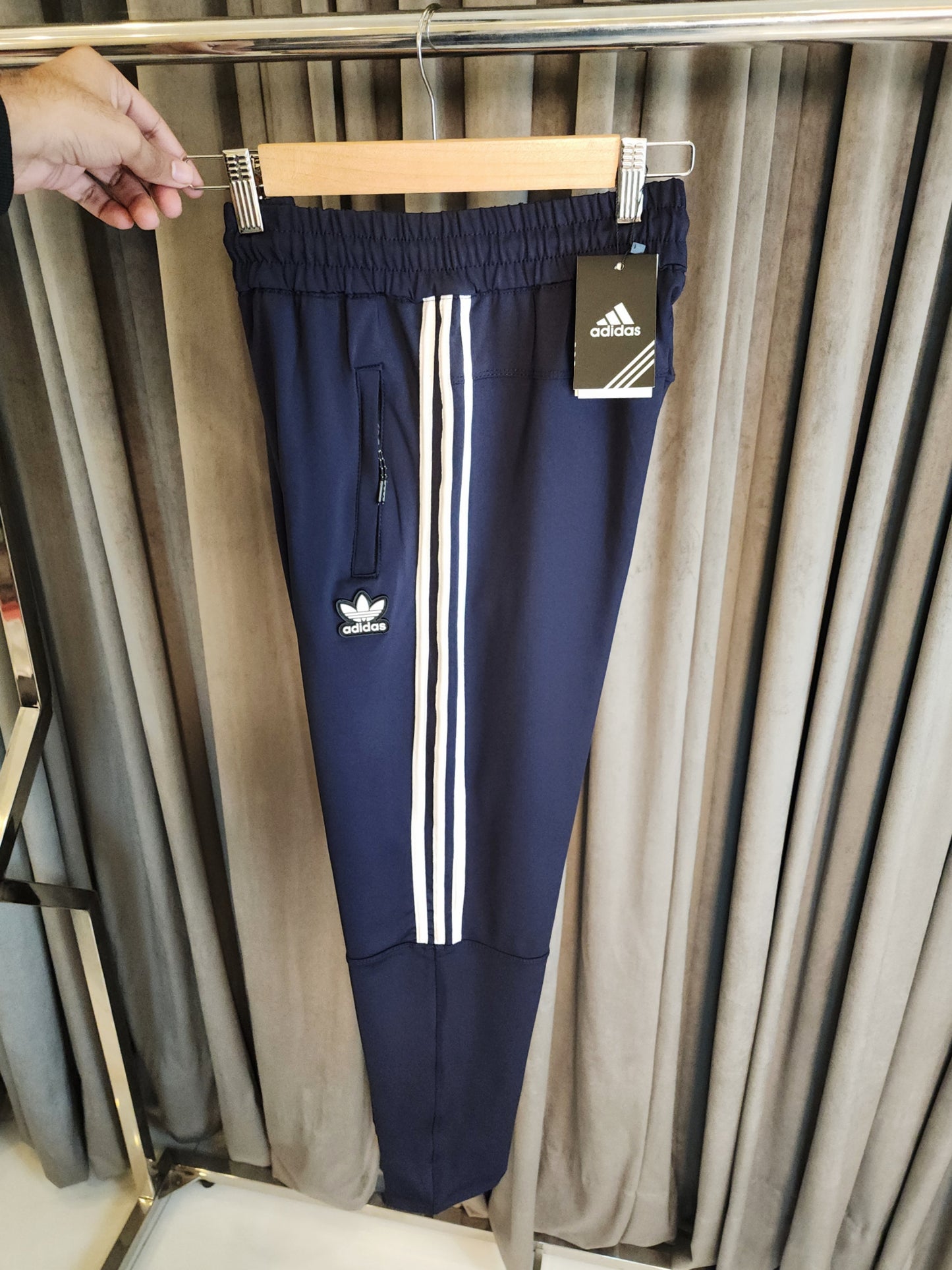Imported Scoba Executive Adi Tro