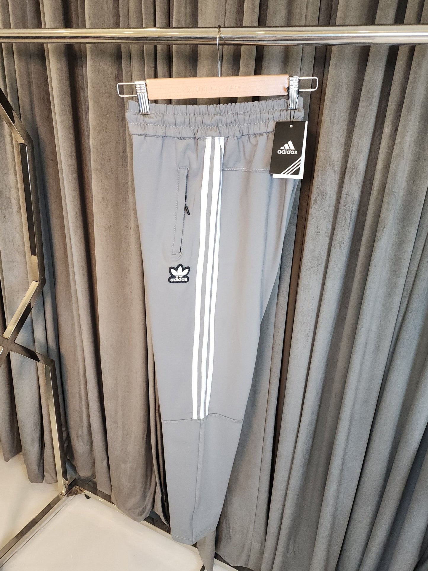 Imported Scoba Executive Adi Tro - TRACE
