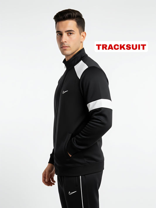 Nik panel Tracksuit
